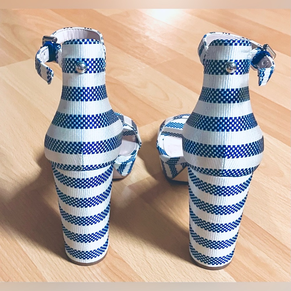 Nine West Blue & White Stripe fabric platform sandals  - Size 8 - Picture 4 of 6
